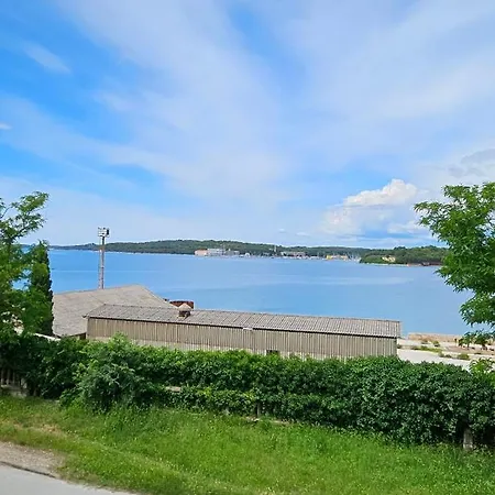 Апартаменты Kamber New 2024 Пула