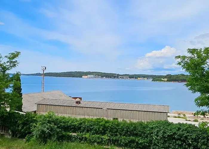 Апартаменты Kamber New 2024 Пула